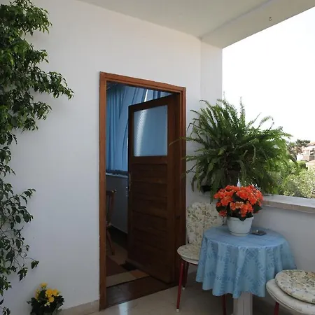 Apartment Klinac *